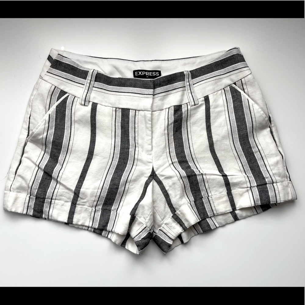 Express Women’s Midi shorts